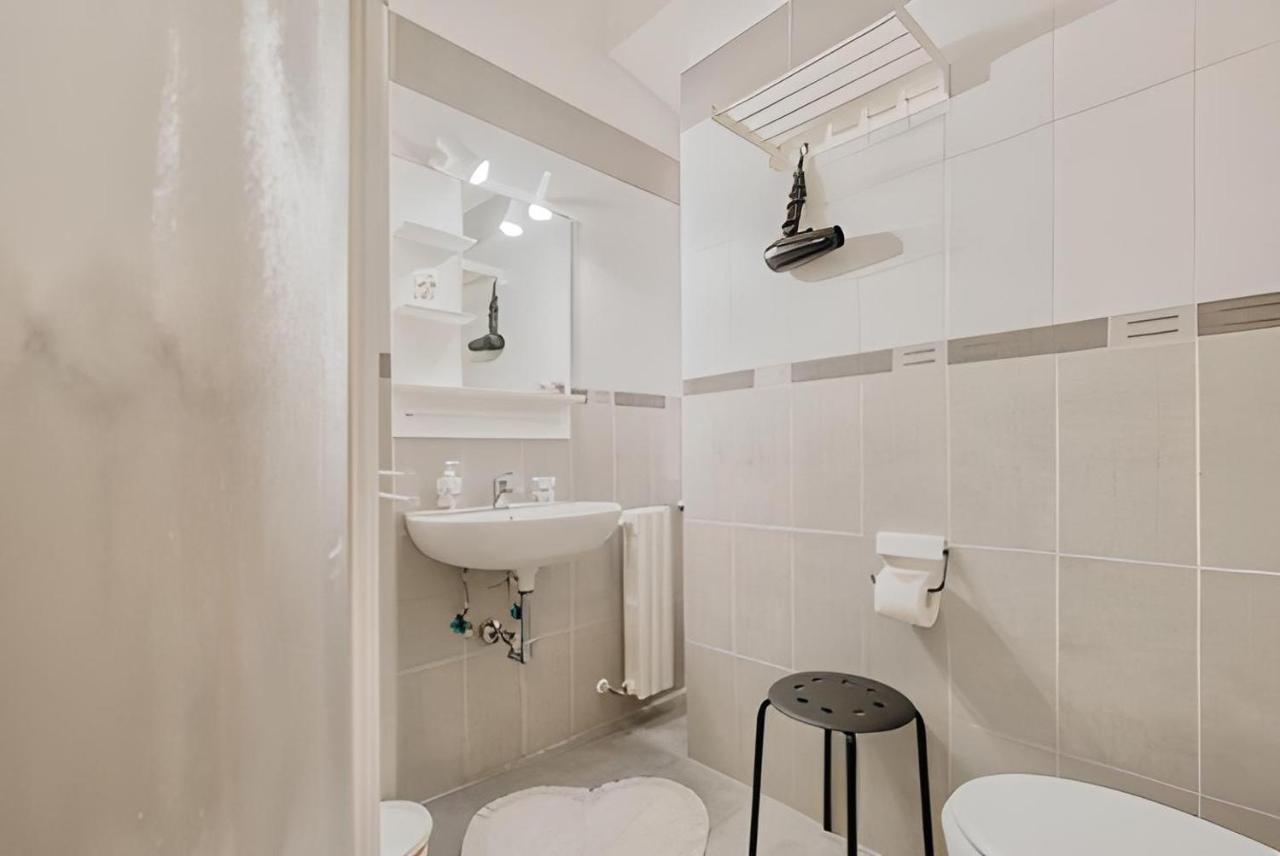 Leone Vatican House Apartment *